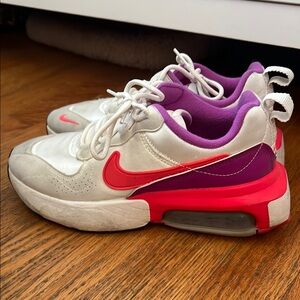 LIKE BRAND NEW Nike White,Pink and Purple Sneakers with Chunky Midsole